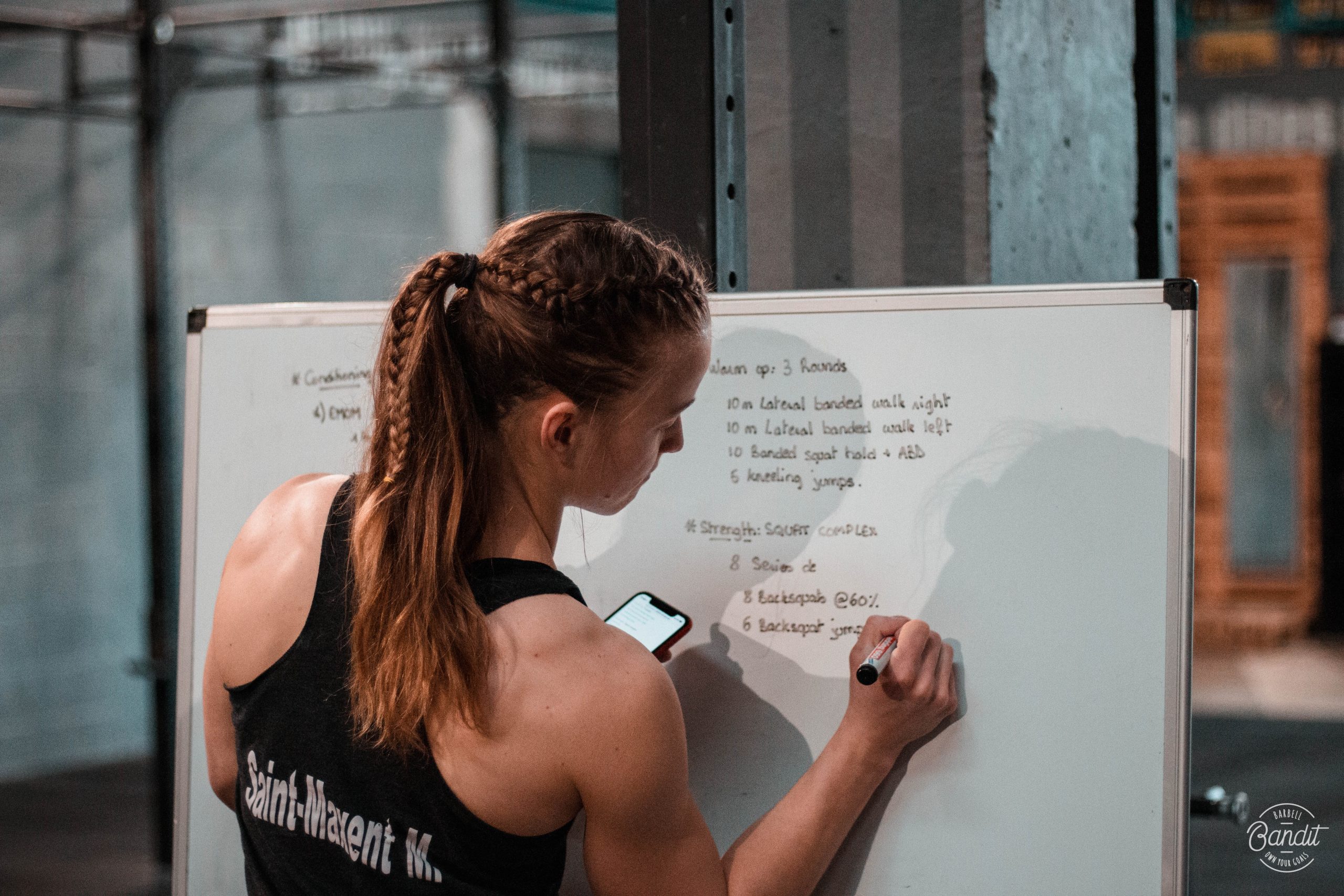 Cours-CrossFit-Fall-and-Rise-Beaurains Explication-d'une-séance-chez-CrossFit-Fall-and-Rise-à-maximum-10-personnes
